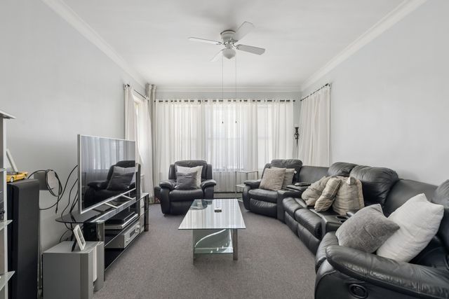 2205 N Melvina Avenue, Chicago, IL 60639