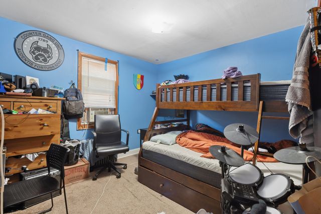 2205 N Melvina Avenue, Chicago, IL 60639