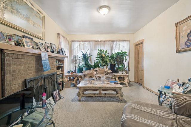 2205 N Melvina Avenue, Chicago, IL 60639