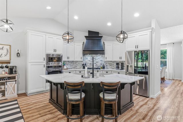 945 Thimbleberry, Castle Rock, WA 98611