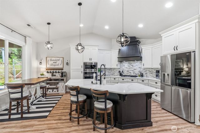 945 Thimbleberry, Castle Rock, WA 98611