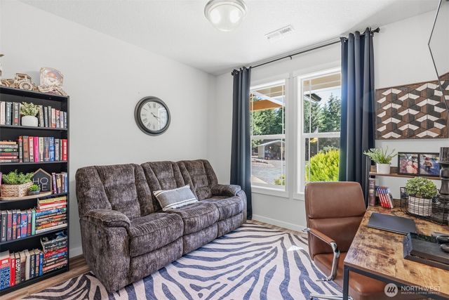 945 Thimbleberry, Castle Rock, WA 98611