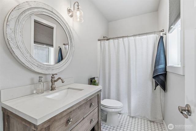 945 Thimbleberry, Castle Rock, WA 98611