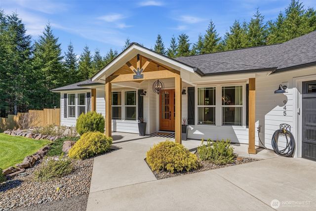 945 Thimbleberry, Castle Rock, WA 98611