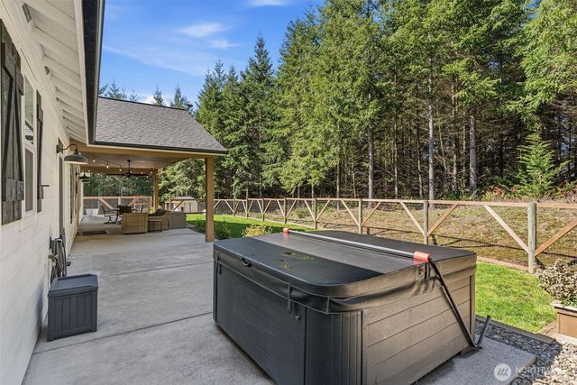 945 Thimbleberry, Castle Rock, WA 98611