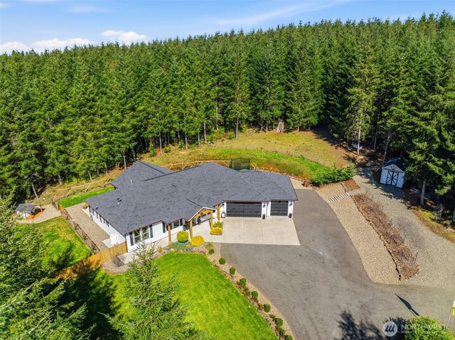 945 Thimbleberry, Castle Rock, WA 98611