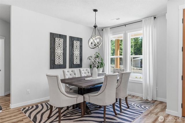 945 Thimbleberry, Castle Rock, WA 98611