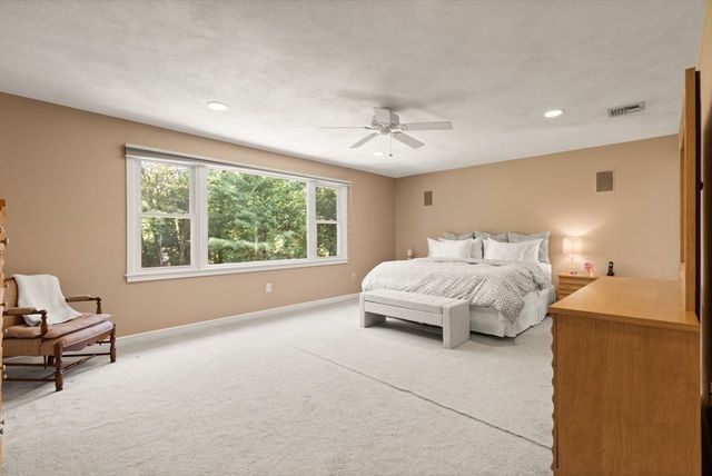 2 Sandpiper Hill, Sharon, MA 02067