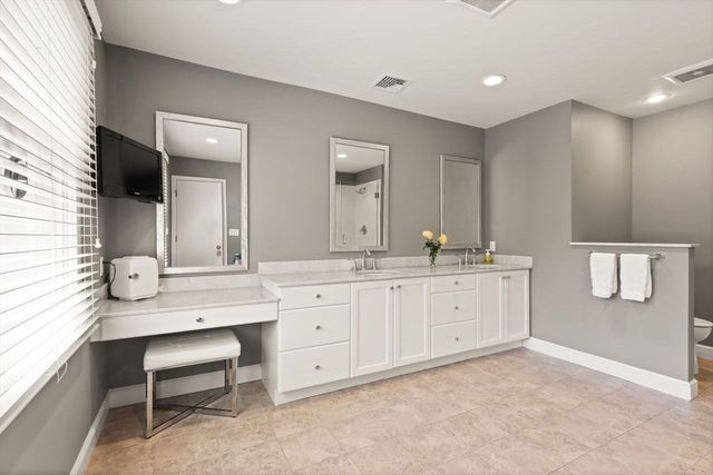 2 Sandpiper Hill, Sharon, MA 02067