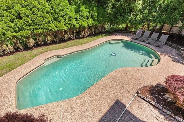 2 Sandpiper Hill, Sharon, MA 02067