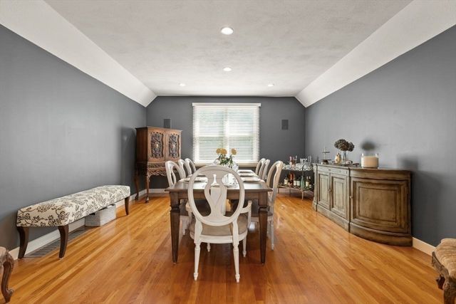 2 Sandpiper Hill, Sharon, MA 02067