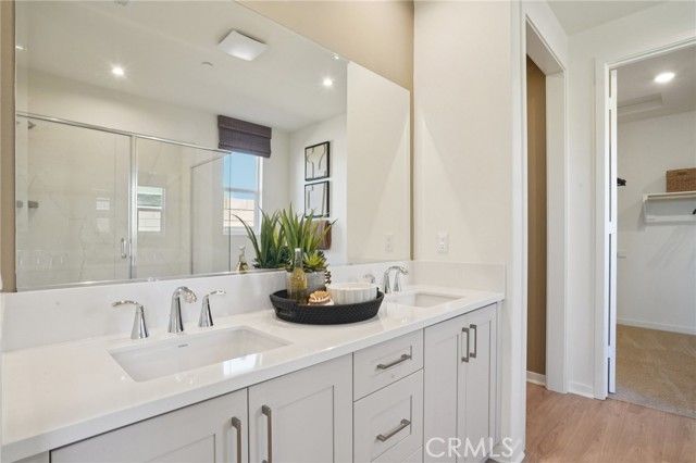 73704 Raphael Drive, Palm Desert, CA 92211