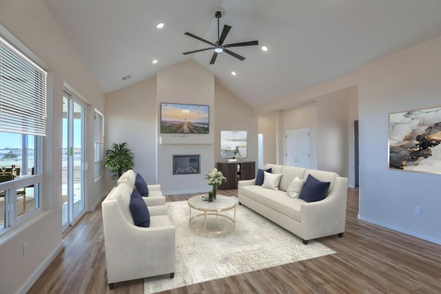 4 Kailey Loop, Edgewood, NM 87015