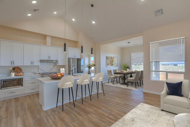 4 Kailey Loop, Edgewood, NM 87015