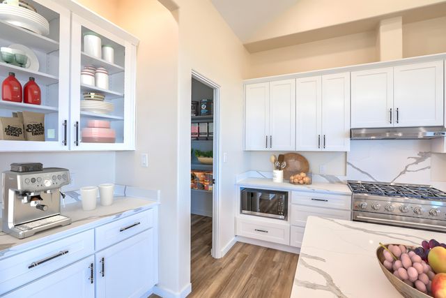 4 Kailey Loop, Edgewood, NM 87015