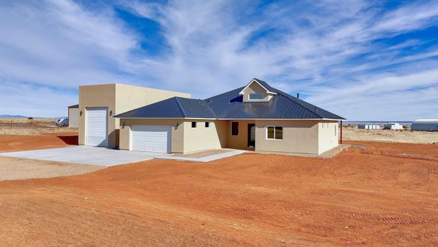 4 Kailey Loop, Edgewood, NM 87015