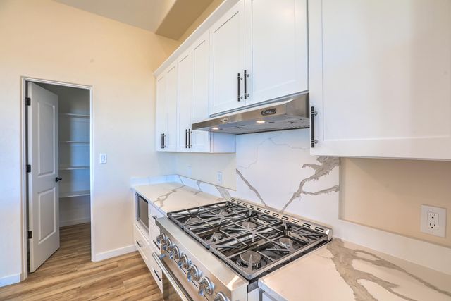 4 Kailey Loop, Edgewood, NM 87015