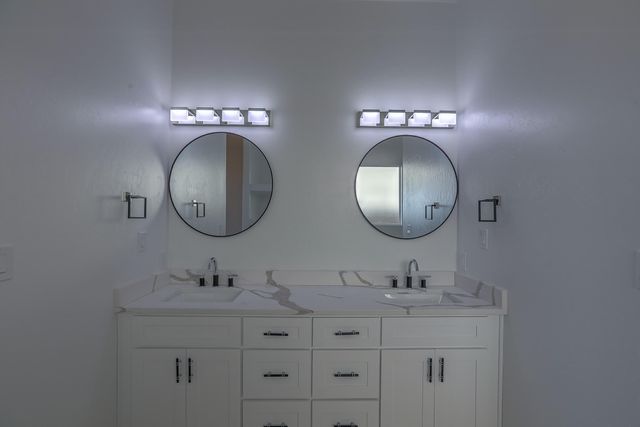 4 Kailey Loop, Edgewood, NM 87015