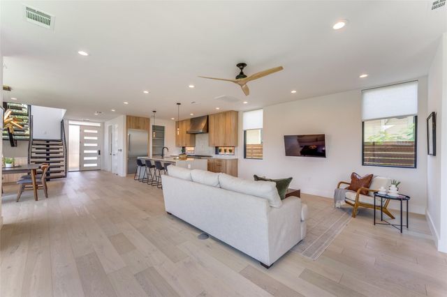 1901 Hamilton Ave, Austin, TX 78702