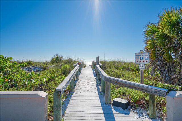 108 14TH AVENUE 2, St Pete Beach, FL 33706