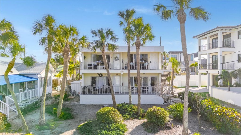 108 14TH AVENUE 2, St Pete Beach, FL 33706