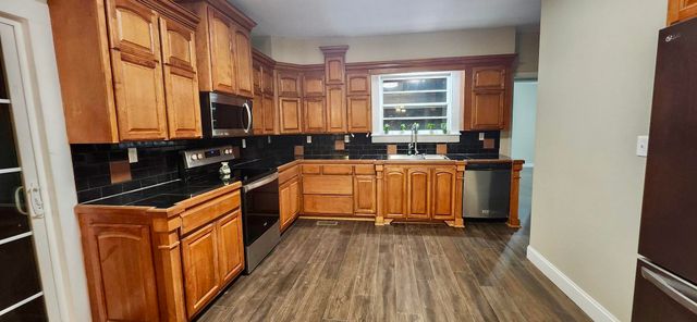 1322 Pennsylvania Avenue, Etowah, TN 37331