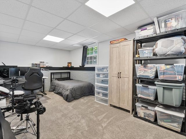 2514 Sheffield Drive, Davenport, IA 52806