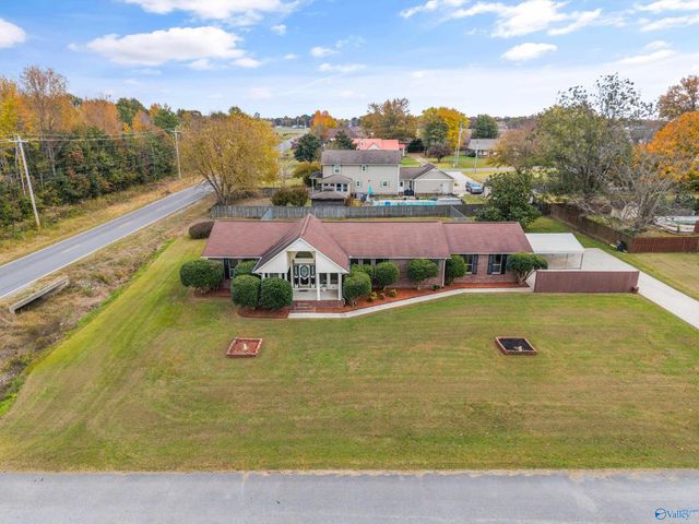 15974 Sanderson Lane, Athens, AL 35613