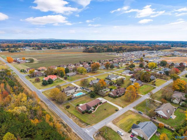 15974 Sanderson Lane, Athens, AL 35613
