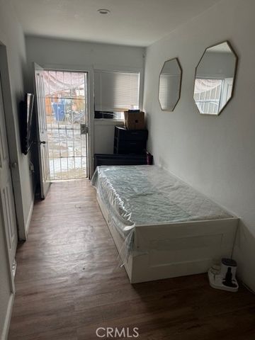 10743 Weigand, Los Angeles, CA 90059