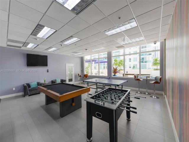 1200 Brickell Bay Dr 2119, Miami, FL 33131