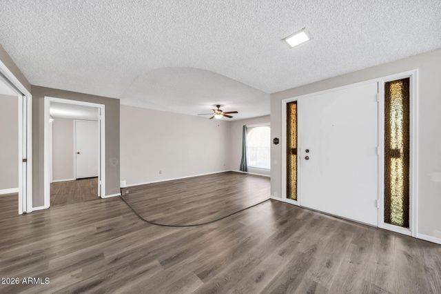 4503 W LAURIE Lane, Glendale, AZ 85302