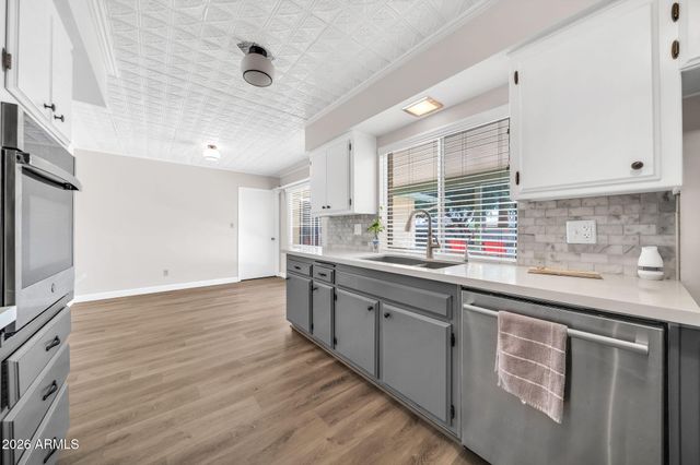 4503 W LAURIE Lane, Glendale, AZ 85302