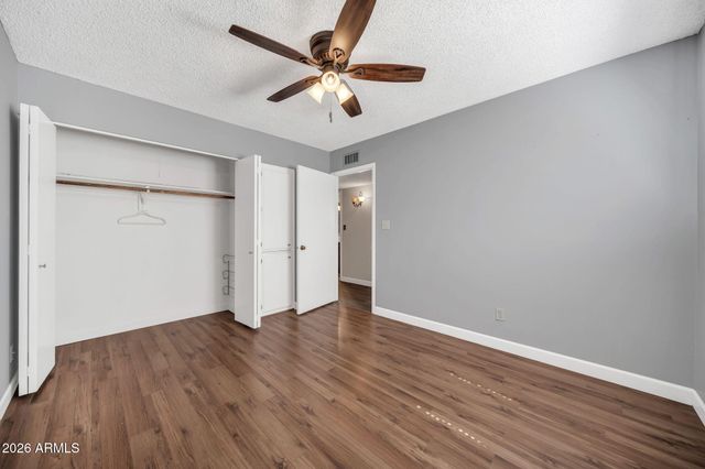 4503 W LAURIE Lane, Glendale, AZ 85302