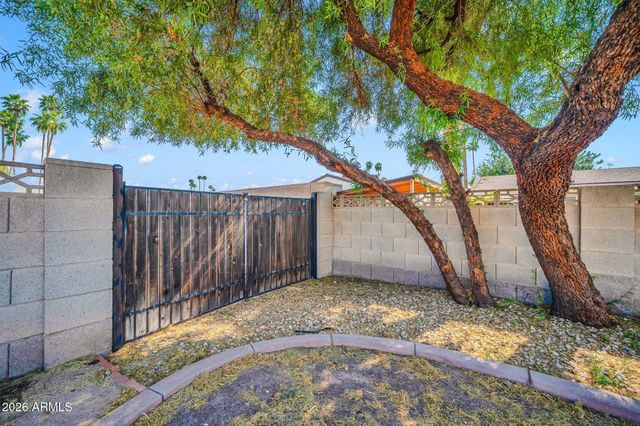 4503 W LAURIE Lane, Glendale, AZ 85302