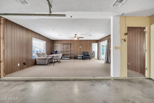 4503 W LAURIE Lane, Glendale, AZ 85302