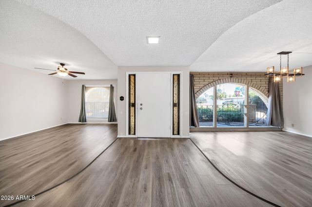 4503 W LAURIE Lane, Glendale, AZ 85302