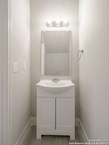 7507 Savannah Brooks # 7507, San Antonio, TX 78233