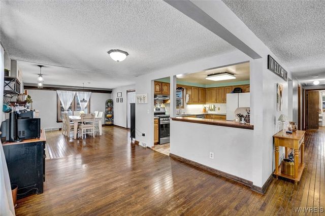 521 Stolle Road, Elma, NY 14059