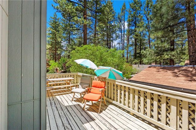 329 E Sherwood Boulevard, Big Bear City, CA 92314