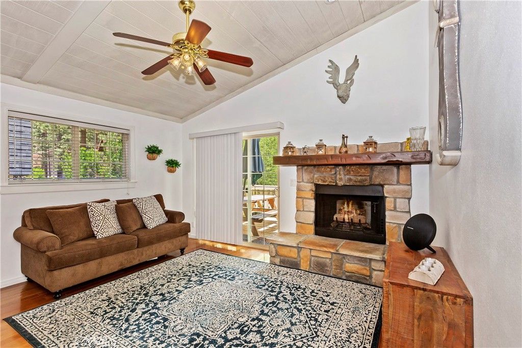 Image 6 of property listing at 329 E Sherwood Boulevard, Big Bear City, CA 92314