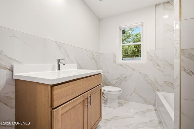 1501 Berkowitz Avenue, Lakewood, NJ 08701