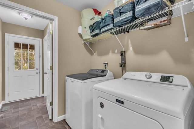 4897 Pyles Rd, Chapel Hill, TN 37034