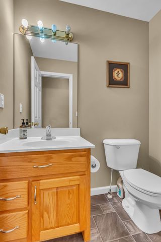 4897 Pyles Rd, Chapel Hill, TN 37034