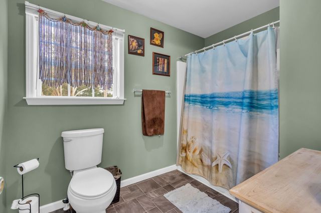 4897 Pyles Rd, Chapel Hill, TN 37034