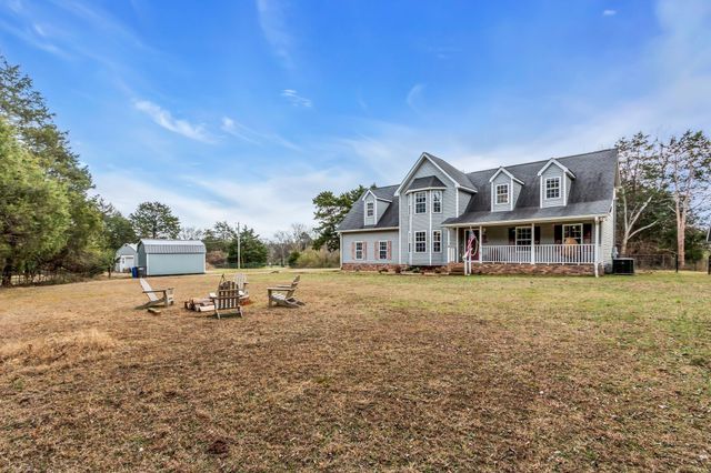 4897 Pyles Rd, Chapel Hill, TN 37034