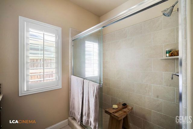 5401 Twinkle Lane, Bakersfield, CA 93313