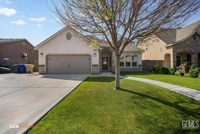 5401 Twinkle Lane, Bakersfield, CA 93313