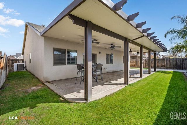 5401 Twinkle Lane, Bakersfield, CA 93313