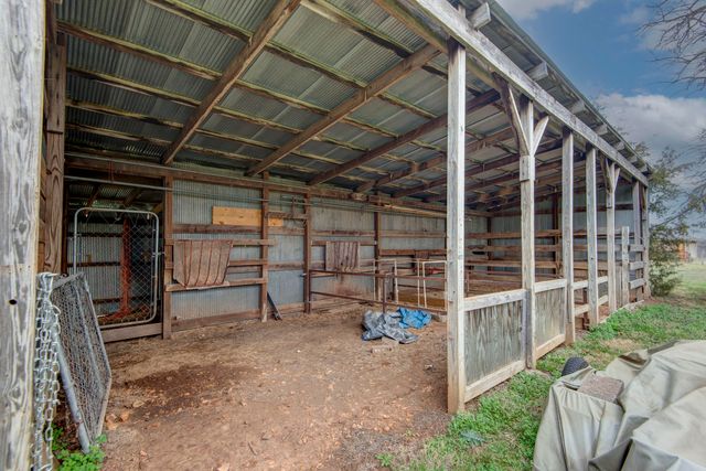 8440 W Farm Road 76, Willard, MO 65781